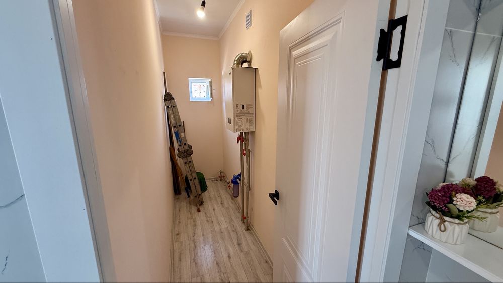 Дом в посёлке Райымбек рядом со школой