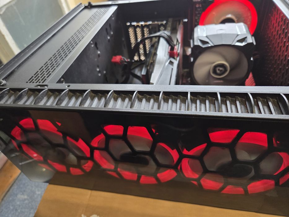 Компютър  Intel  10th