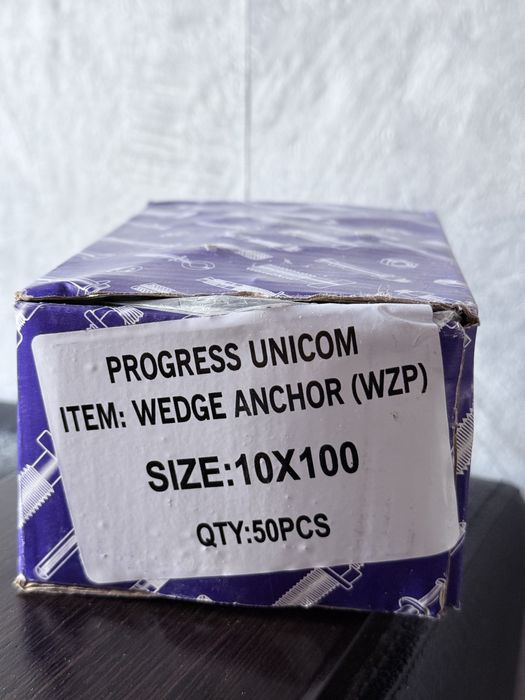 Анкер клиновой по бетону.