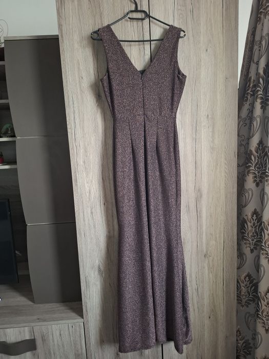 Rochie lungă elegantă mărimea M