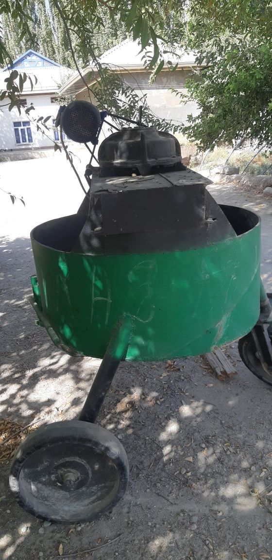 Shlako blok apparati va meshalkasi sotiladi