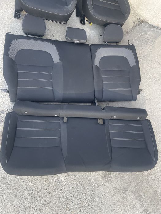 Scaun banchete kit Logan 3 sandero 3 jogger in stare inpecabila