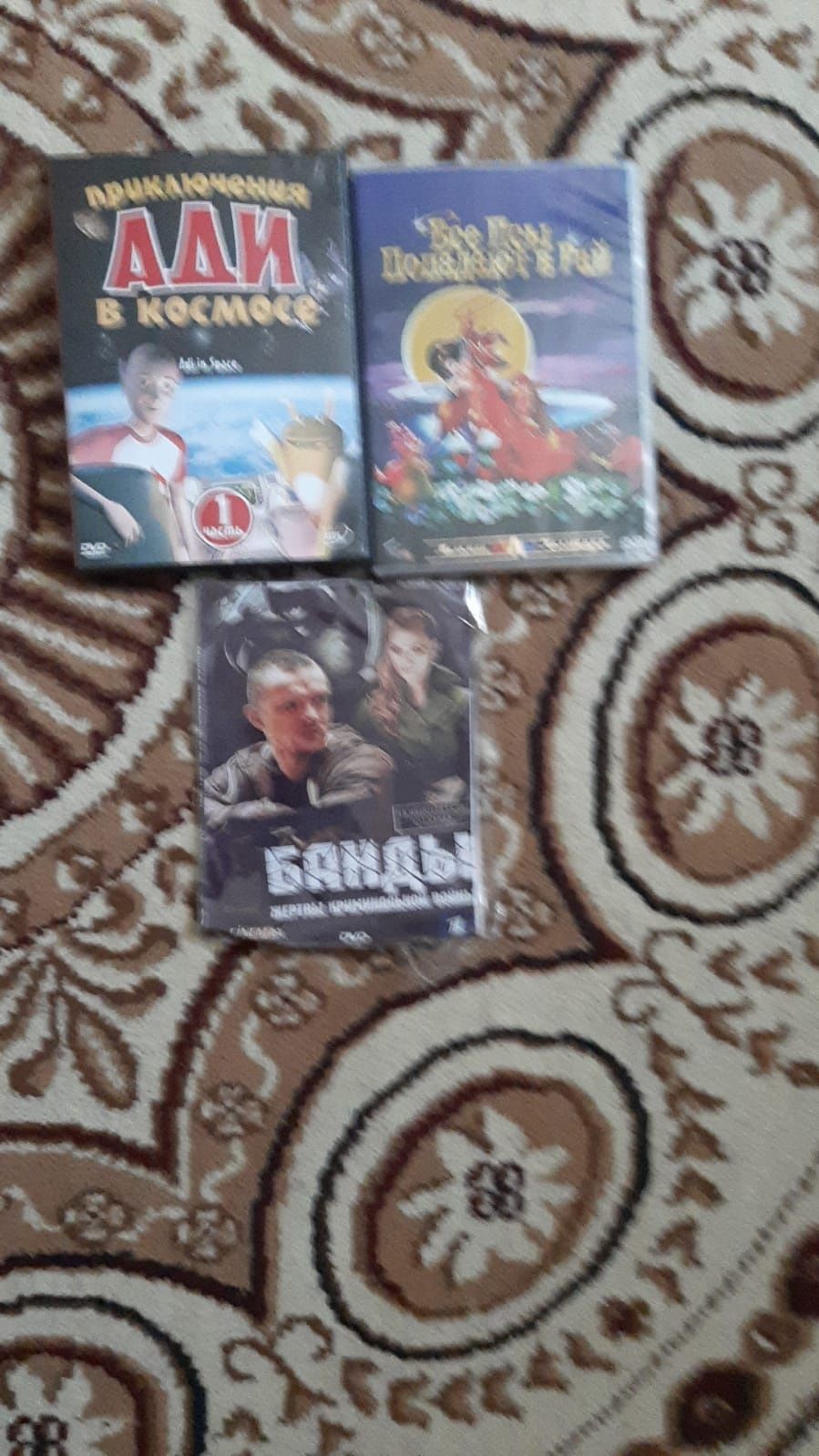 Срочно продам большое количество DVD  дисков