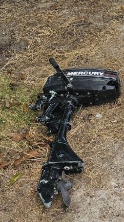 MERCURY 2.2 извънбордов къс ботуш