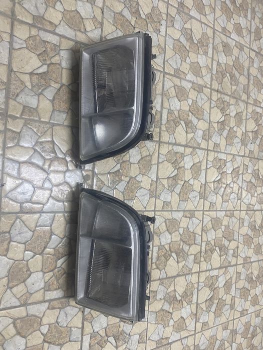 Оригинальные фары на w140