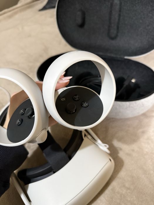 Meta Oculus Quest 2 – 256 GB + Accesorii