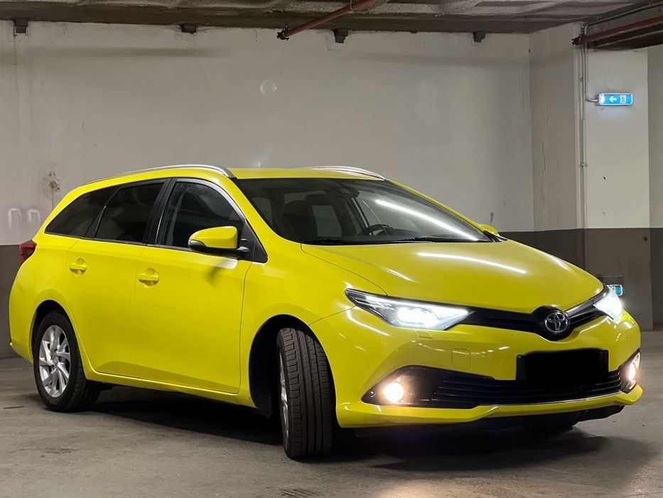 Toyota Auris hybrid 2018/11 186 876km