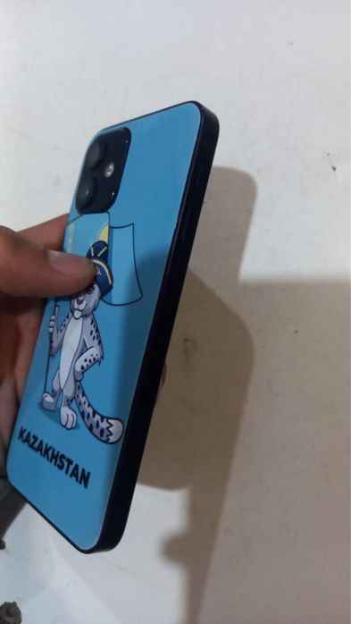 Продам айфон 12 мини