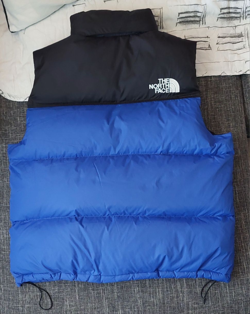 The North Face 700 blue vest
