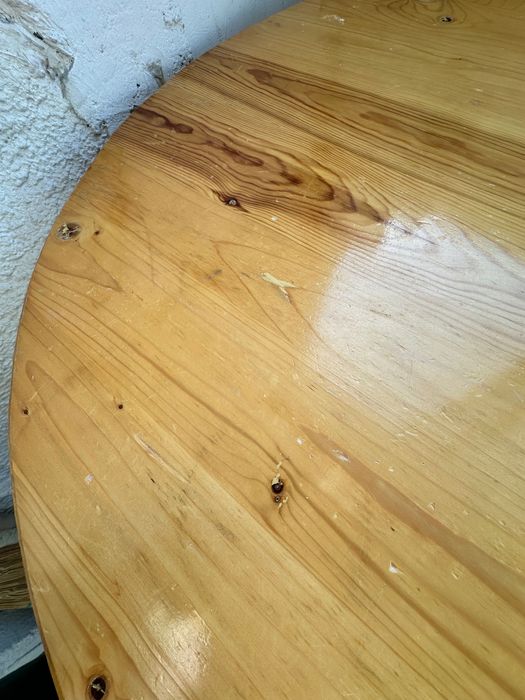 Огледало, дървена маса и закачалка от естествено дърво – гр. Пловдив