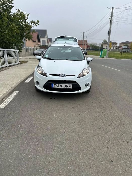 Ford Fiesta Vand Ford Fiesta 1.4 diesel in stare foarte buna