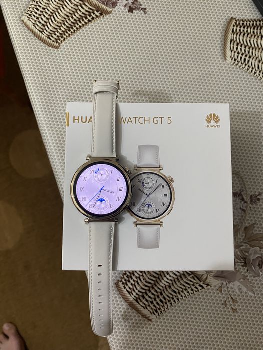 Смарт часовник Huawei Watch GT 5