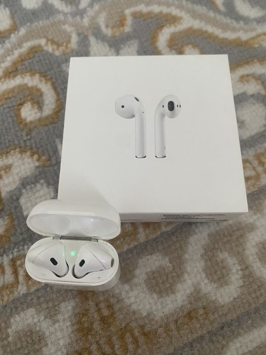 Наушники  AirPods