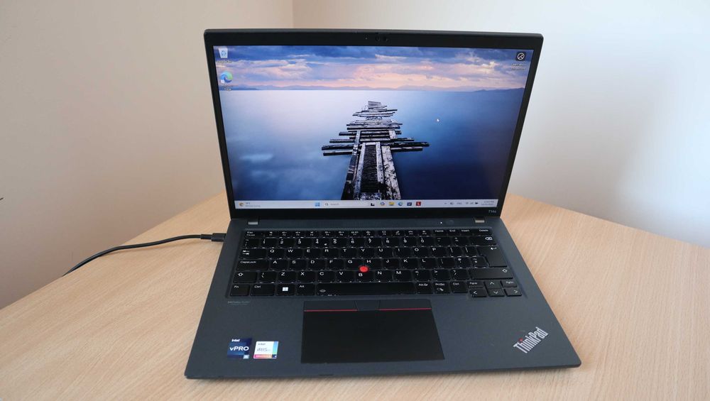 Lenovo ThinkPad T14s 3 Gen / i5 1245U/ SSD 256GB/16GB