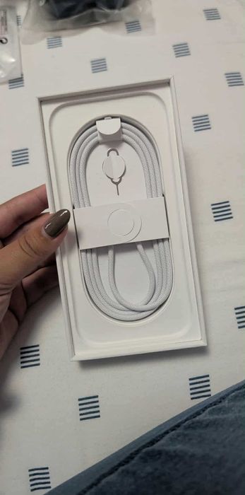 Гаранция 15 месеца! IPHONE 16 PRO 256GB - Без забележки и 100% Батерия