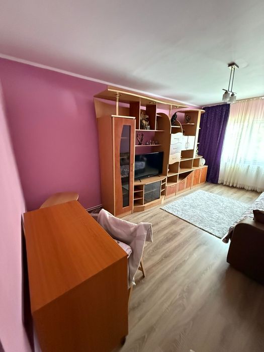 Apartament 2 camere de închiriat