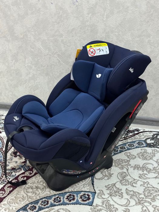 Продается новое автокресло