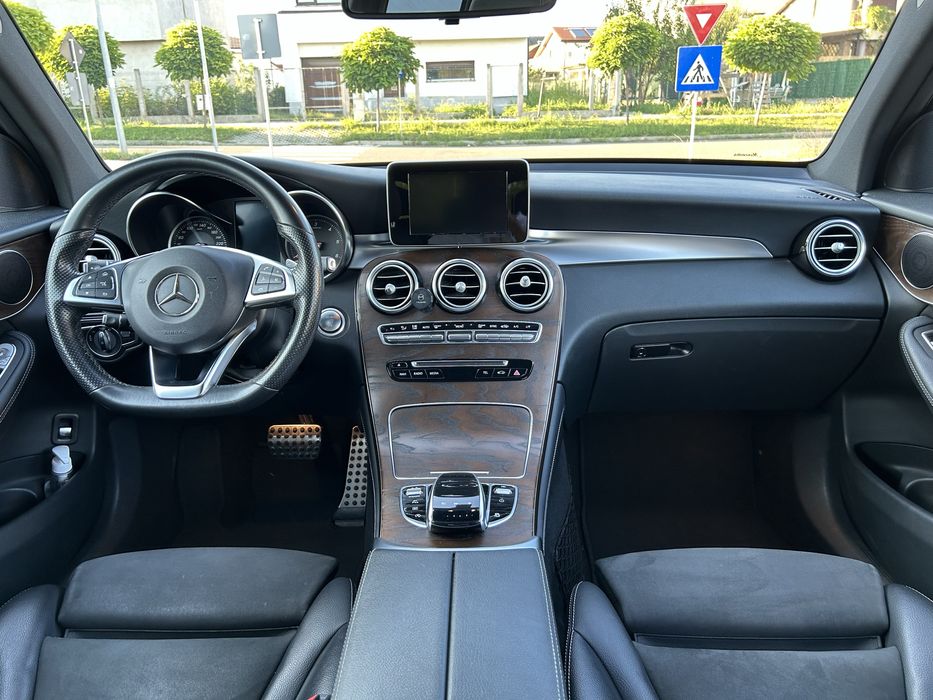 Mercedes GLC 250 4Matic 204CP AMG+OffRoad Packages