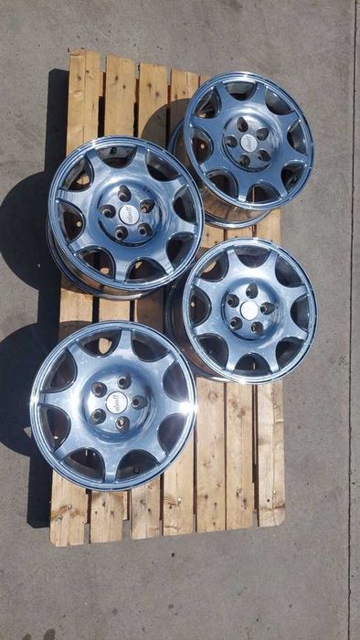 Jante Chrome 7.0x16 et 42 5x114,3
