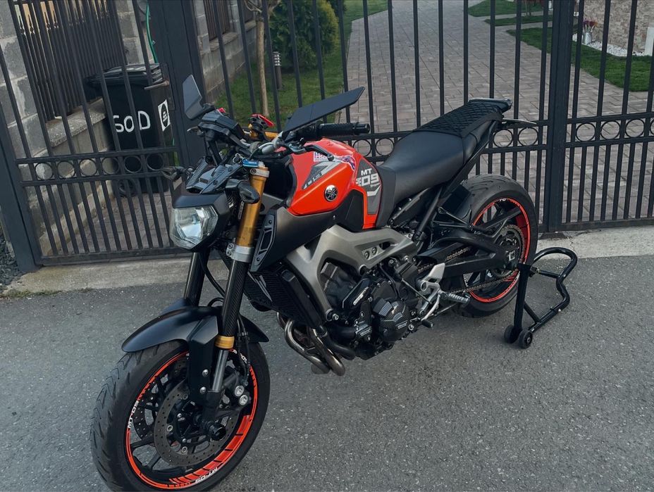 Vand/ schimb Yamaha MT-09