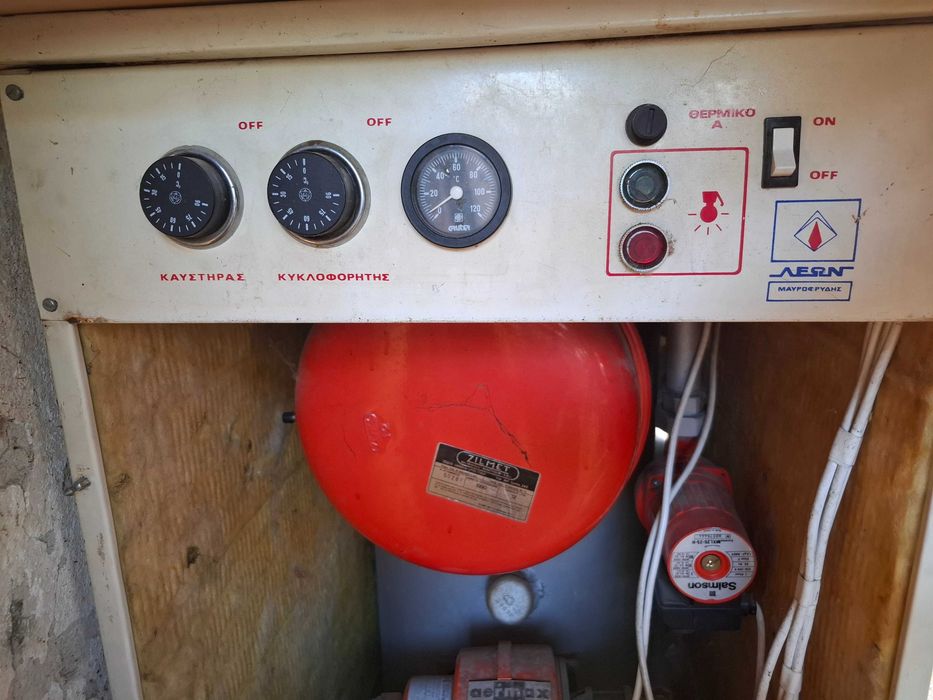 Котел на нафта с горелка