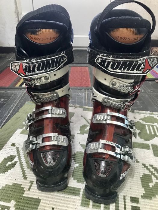 Clapari ski Atomic Hawx pro