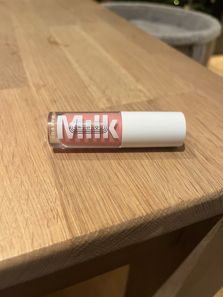 Гланц - Milk
