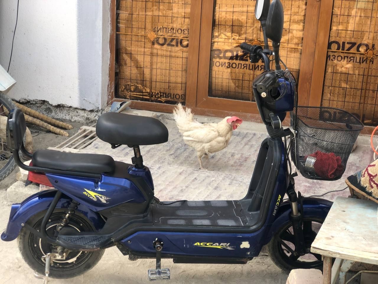 Skuter sotiladi srochna buxoro shaharda xolati ajoyib