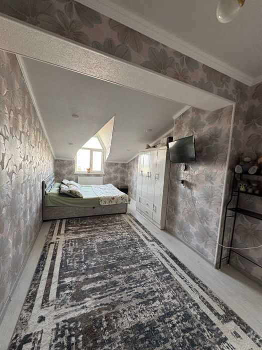 uy ijaraga beriladi sentirda ayrim jixozlari bor kunli