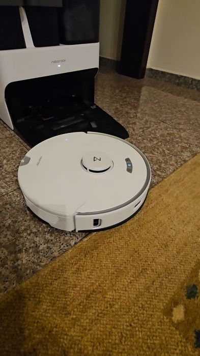 Robot aspirator Roborock s7 pro cu mop si statie golire spalare