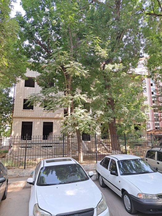 Продаётся здания Чиланзарский район