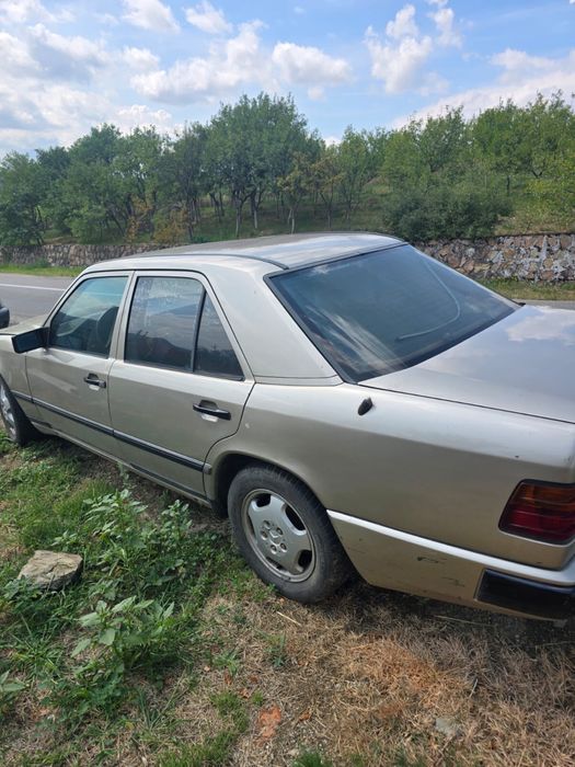 Vand Mercedes W124