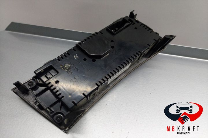 Panou clima climatronic A2038301785 A 203 830 17 85 Mercedes-Benz C-C