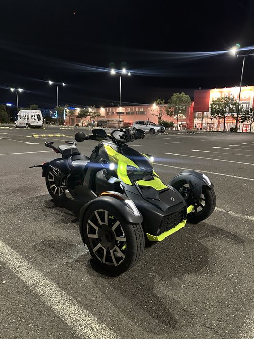 Can am ryker 900 Rally