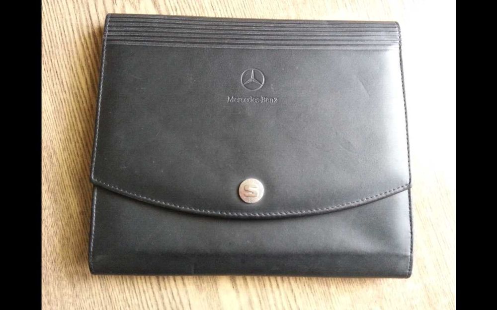 Ретро чантичка за документи на автомобил Mercedes-Benz