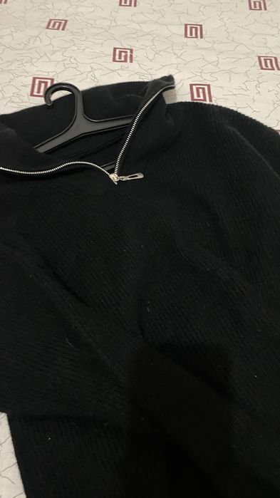 Полузамок сатылады!