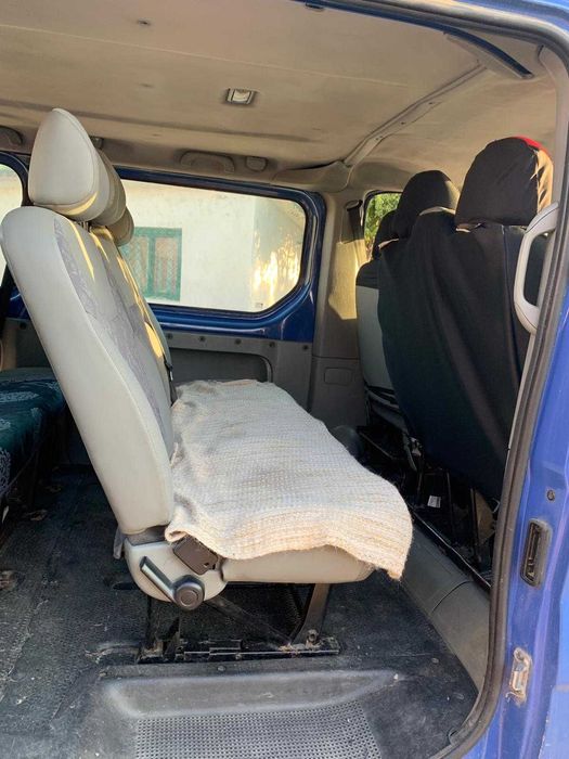 DE VANZARE URGENT duba opel vivaro