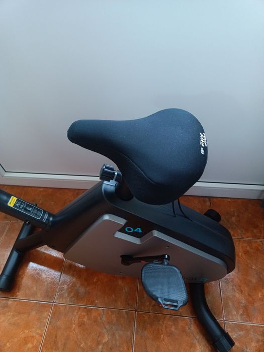 Bicicleta  fitnes  calitate superioară Domyos Essential 04.