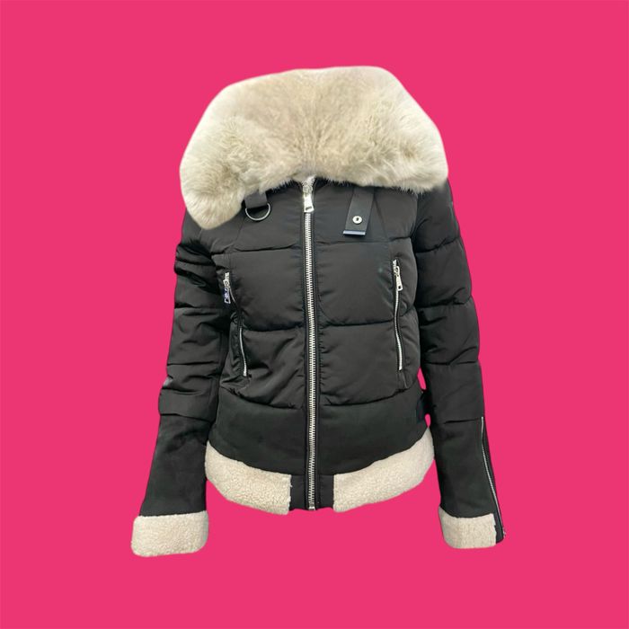 ПРОМО!ТОП последни L и XL р-р! Модерно яке с пухена яка,модерно палто