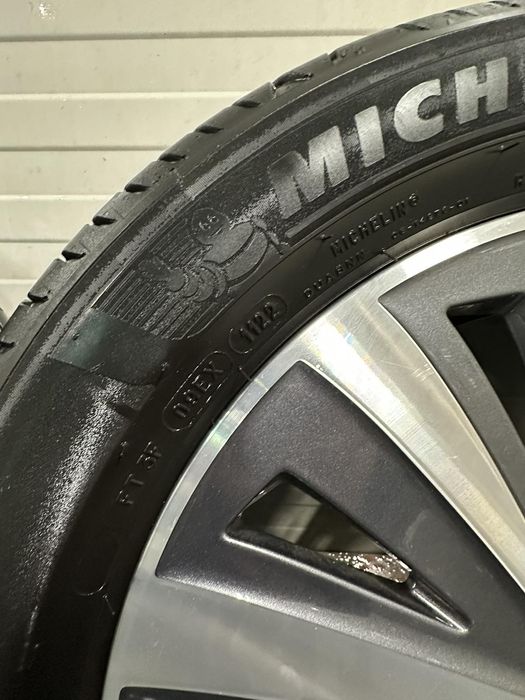 Гуми с джанти 17 за skoda superb