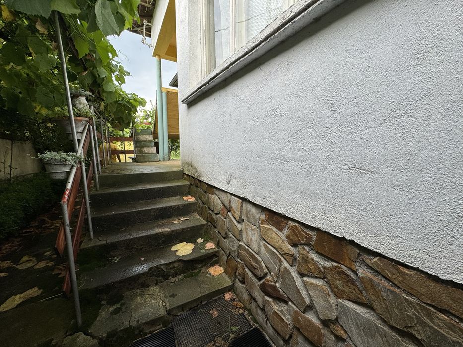 Продава се Къща в Казанлък - 105 кв.м за 515 €/кв.м - Снимка #4