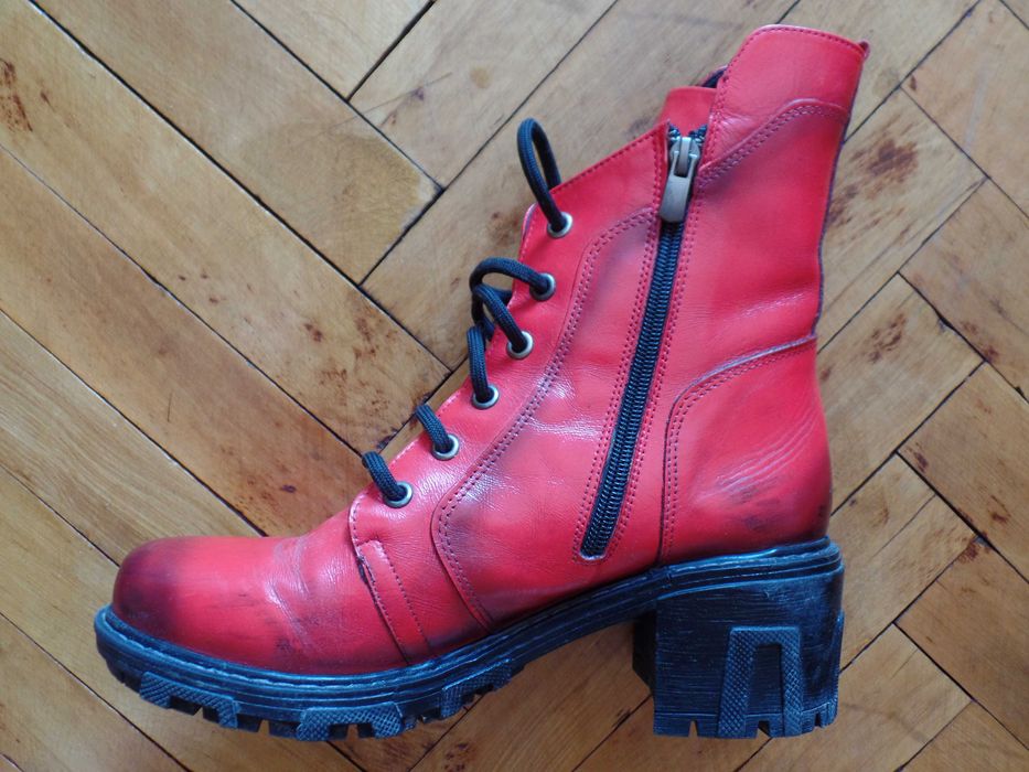 Дамски кубинки естествена кожа червени 38