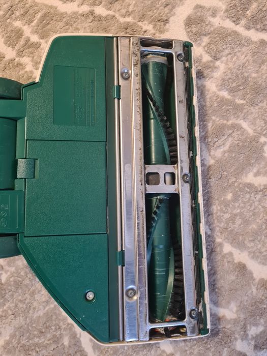 Aspirator vertical vorwerk vk 135