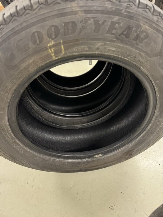 Anvelope Allseasons Goodyear 215/65/16C