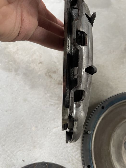 Продавам комплект съединител