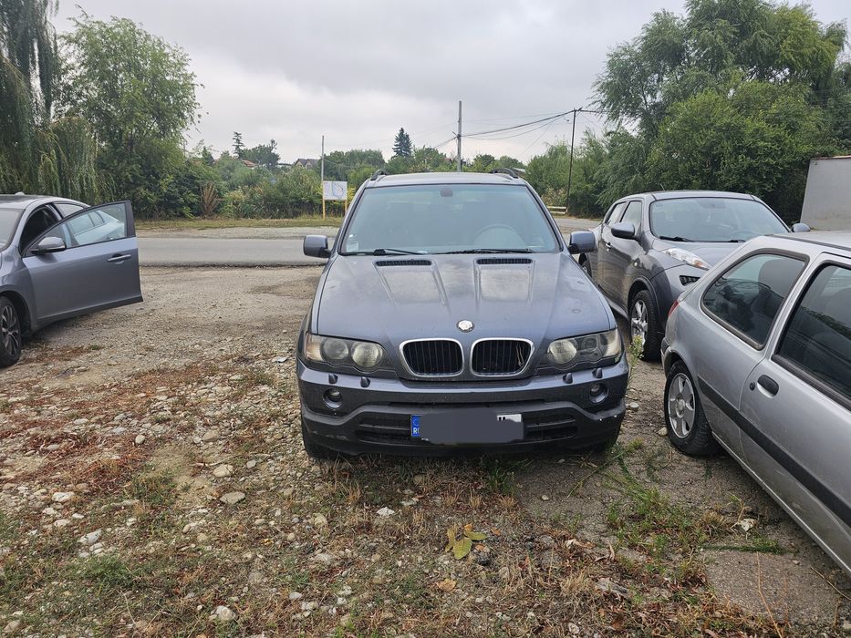 Vand BMW X5 2002