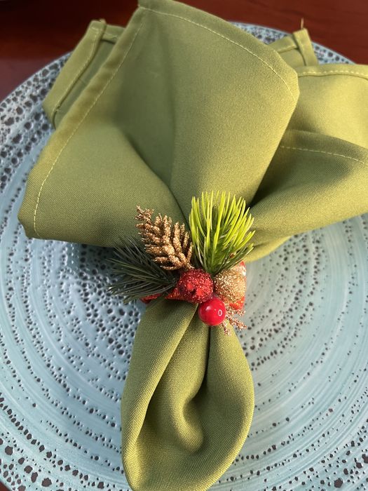 Новогодние кольца для сервировки стола