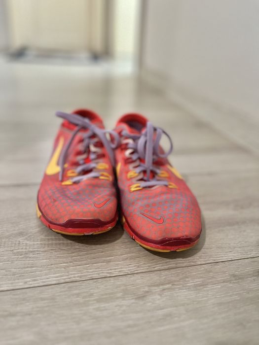 Nike TR connect 2, 39 номер маратонки розови