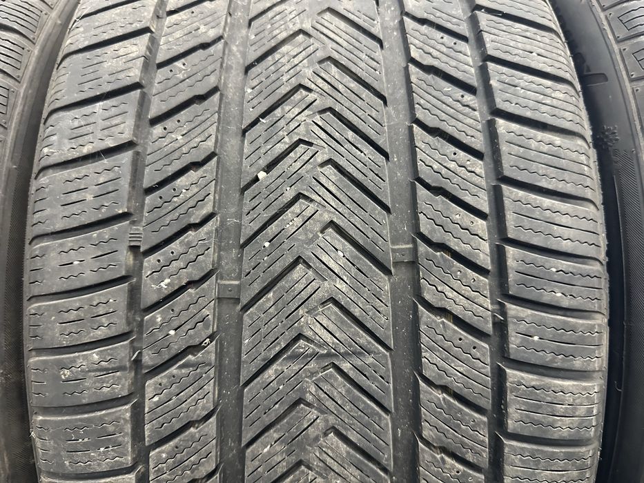 Зимни гуми GripMax спорт пакет 275/35/19 и 245/40/19