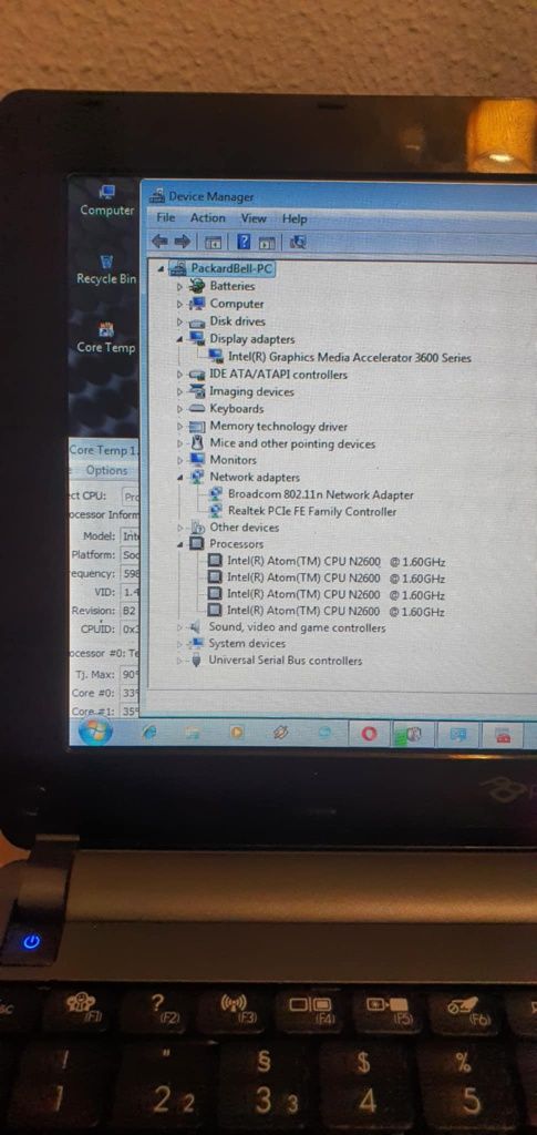 Vând laptop Packard Bell